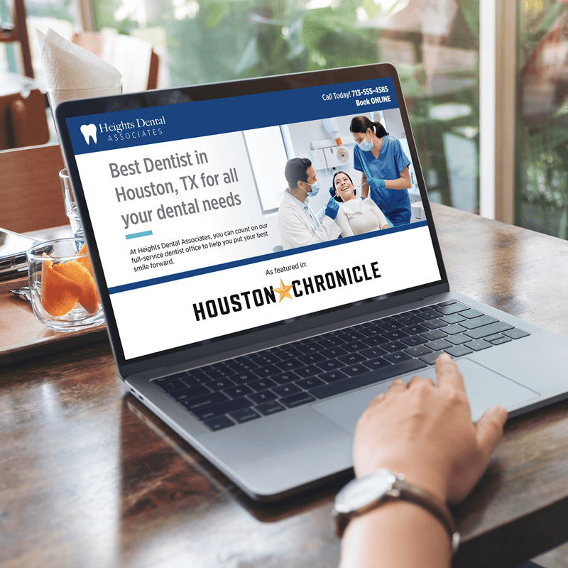Example of licensing the Houston Chronicle logo  on a website